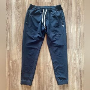 Vuori Men’s Transit Jogger Ink Size Large
